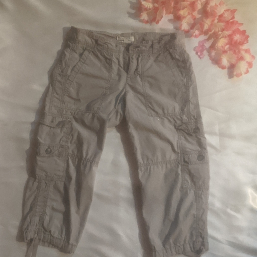 Ann Taylor Loft women's cargo cropped pants gray size 0